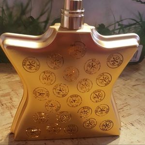 Bond No. 9
Eau de Parfum
100ml
$250